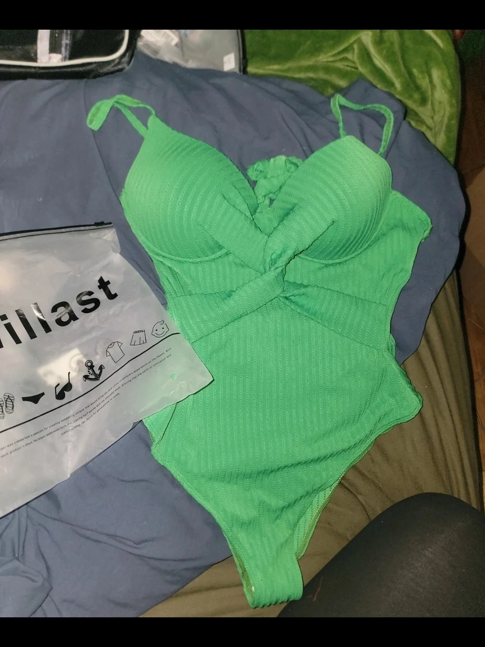 Green Ribbed One-Piece Swimsuit with Twist Front XL